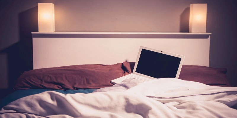 Hola pervertido,te he grabado masturbándote y voy a publicar el video